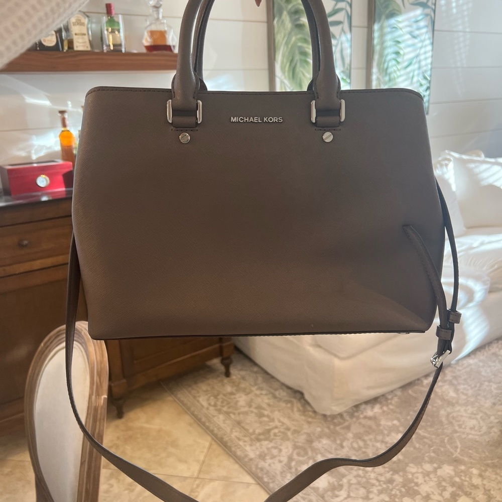 Michael Kors Authentic Bag